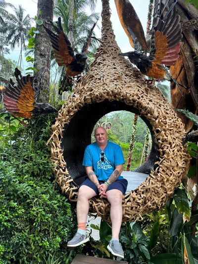  Frankfurt am Main,   Vladyslav, 54 ,   ,   , c , 