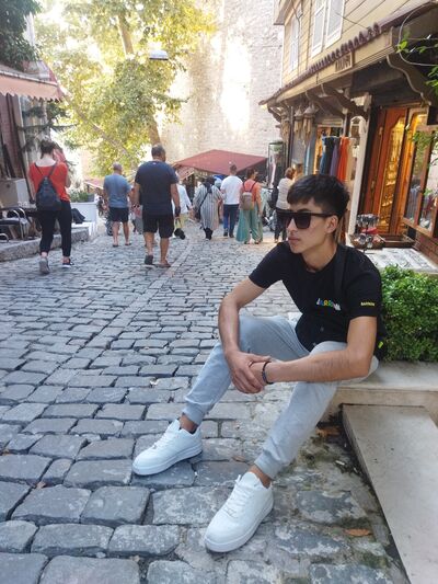  ,   Doniyor, 24 ,   ,   , c 
