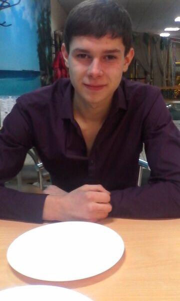  ,   Oleg, 30 ,   