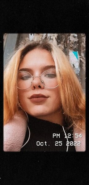  ,   Arina, 20 ,   ,   , c , 