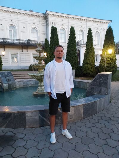  ,   Ruslan, 31 ,     , c 