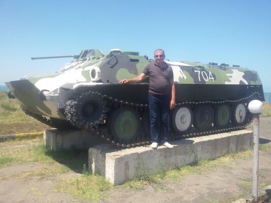  ,   Batya, 49 ,   ,   , c , 