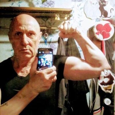  ,   Sasha, 70 ,  