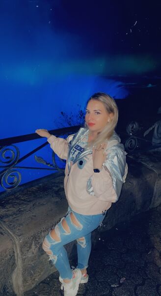  ,   Yuliya, 33 ,   ,   , c , 