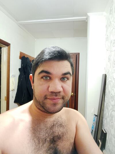  ,   Ruslan, 36 ,   ,   