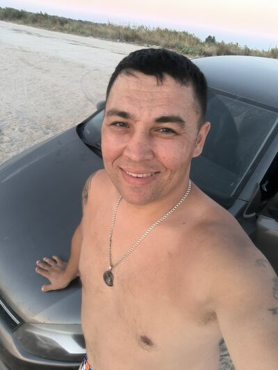  ,   RUSLAN, 38 ,   ,   , c , 