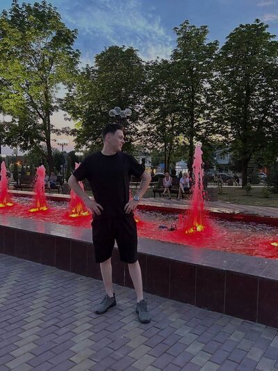  ,   Alex, 25 ,   ,   