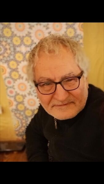  ,   Ali, 60 ,   ,   