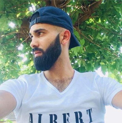  ,   Leons, 33 ,   ,   