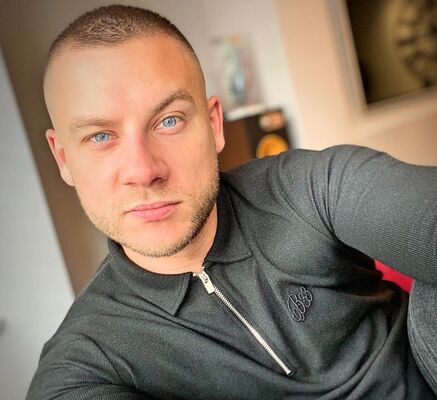  --,   , 32 ,  