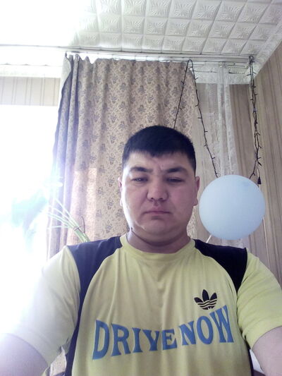  ,   Timur, 38 ,  