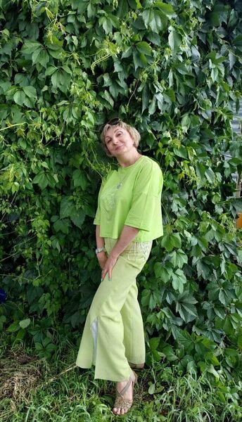  ,   Lana, 51 ,   ,   , c 