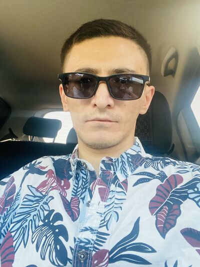  ,   Byaxkee, 32 ,   ,   , c , 