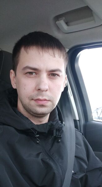  ,   Rikki, 29 ,   ,   