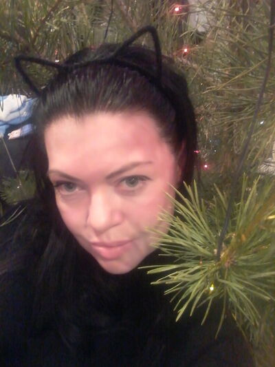  ,   Elena, 49 ,     , c 