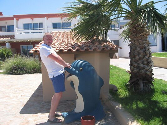  ,   Maksimka, 43 ,  