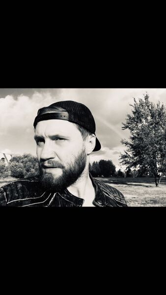  ,   Sandor, 33 ,   ,   
