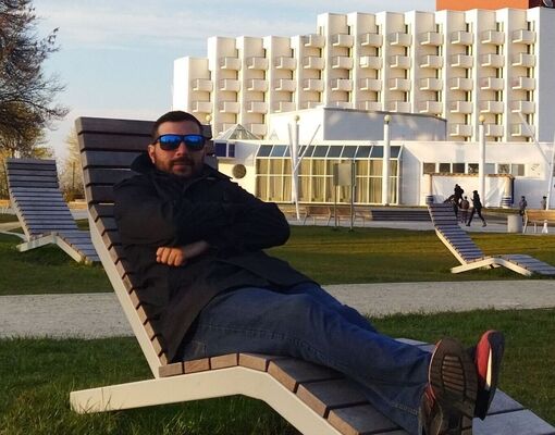  Bielany Wroclawskie,   Robi, 38 ,   ,   