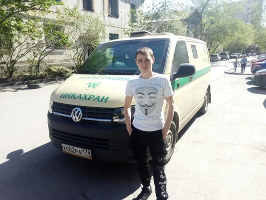 ,   Vasily, 32 ,   ,   , c 