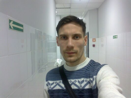  ,   Ruslan, 37 ,   ,   , c 