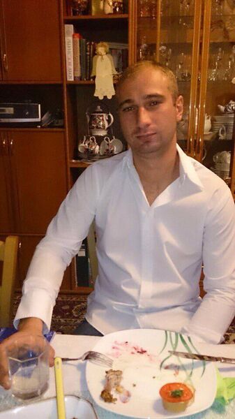  ,   Maks, 38 ,   ,   , c 