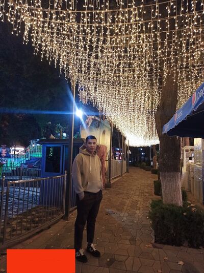  ,   Sherzod, 28 ,  