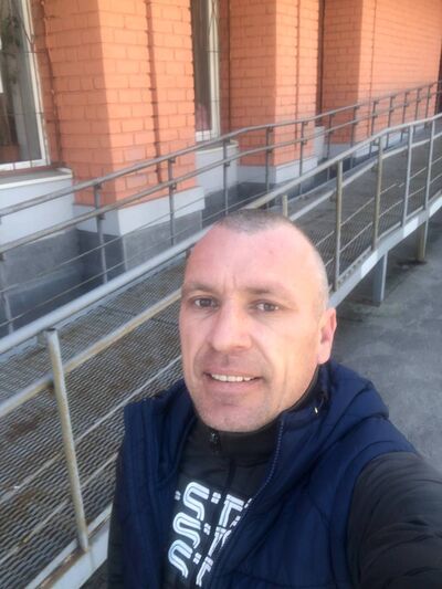  ,   Vlad, 42 ,   ,   