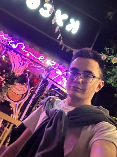  ,   Rozikow, 21 ,   ,   