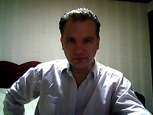  ,   Vlad Vetroff, 45 ,  