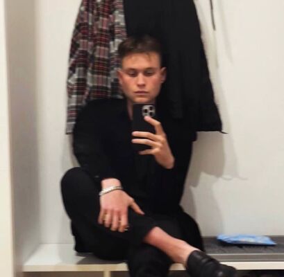  ,   Roman, 26 ,   ,   