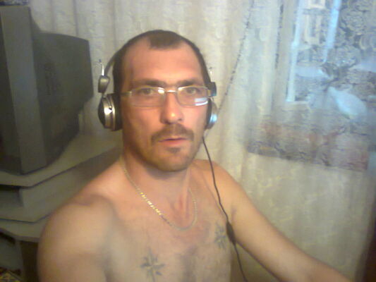  ,   Armen, 52 ,   