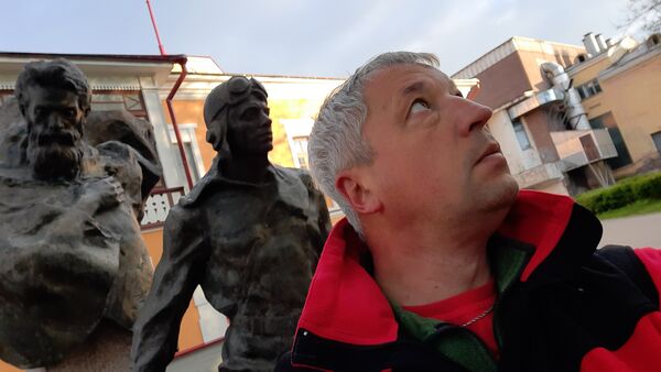  ,   Alexey, 48 ,   ,   