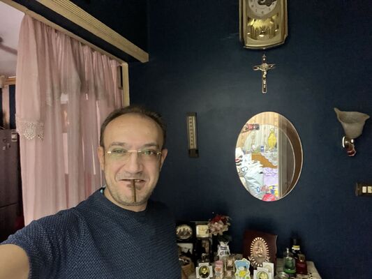  ,   George, 44 ,   ,   