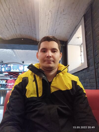 -,   Ali, 37 ,   ,   , c 