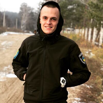  ,   Vlados, 30 ,   ,   , c 