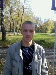  8541730  Andrei, 48 ,    