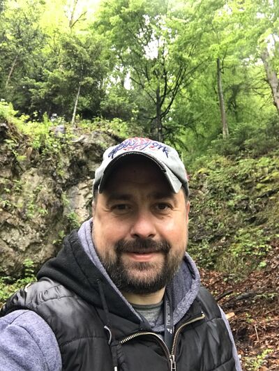  ,   Alex, 42 ,   ,   , c 