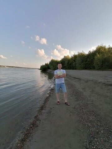 ,   Sergey, 37 ,   , 