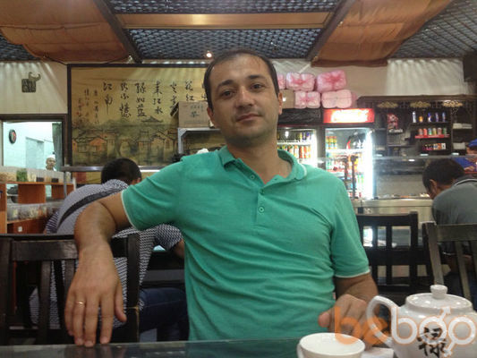  ,   Rich, 42 ,   