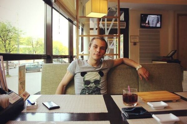  ,   Lucky, 34 ,   ,   , c 