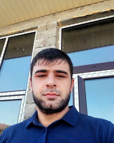 -,   Shah, 40 ,   ,   