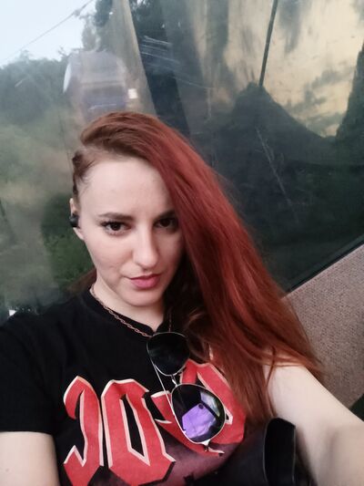  ,   Alexandra, 30 ,   ,   