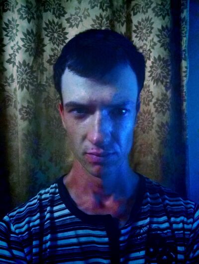  ,   Mikhail, 33 ,     , c 