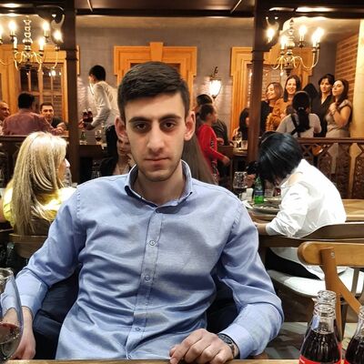  ,   Vlad, 26 ,   ,   