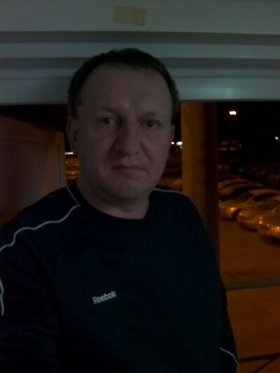  ,   Serge, 52 ,  