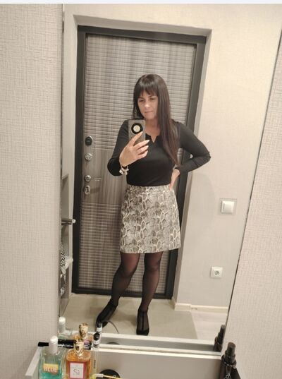  ,   Lisa, 43 ,     , c 