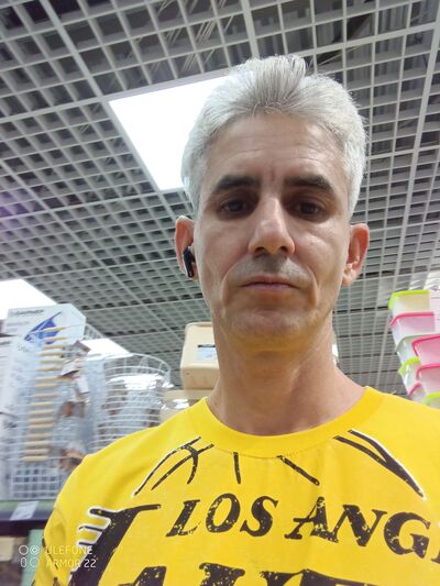  ,   Yeresky, 43 ,   ,   