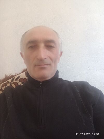  ,   Araik, 54 ,   ,   , 