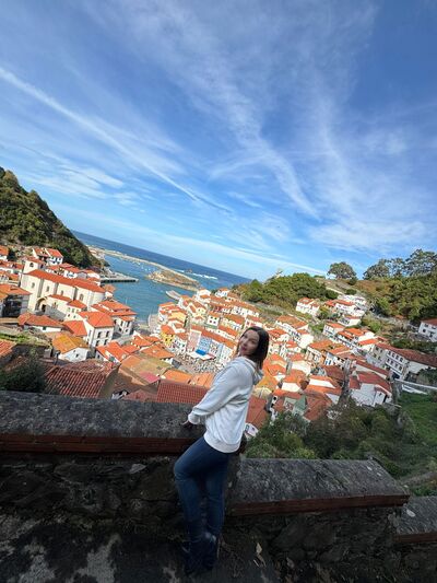  Benidorm,   Inna, 51 ,   ,   