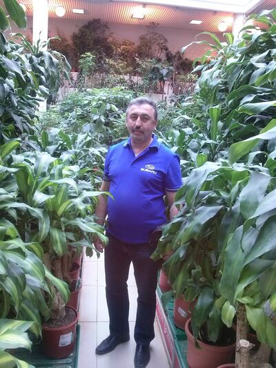  ,   Andrey, 60 ,   